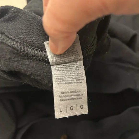 Gildan Black Graphic Men's Crewneck Sweater - Picture 6 of 7